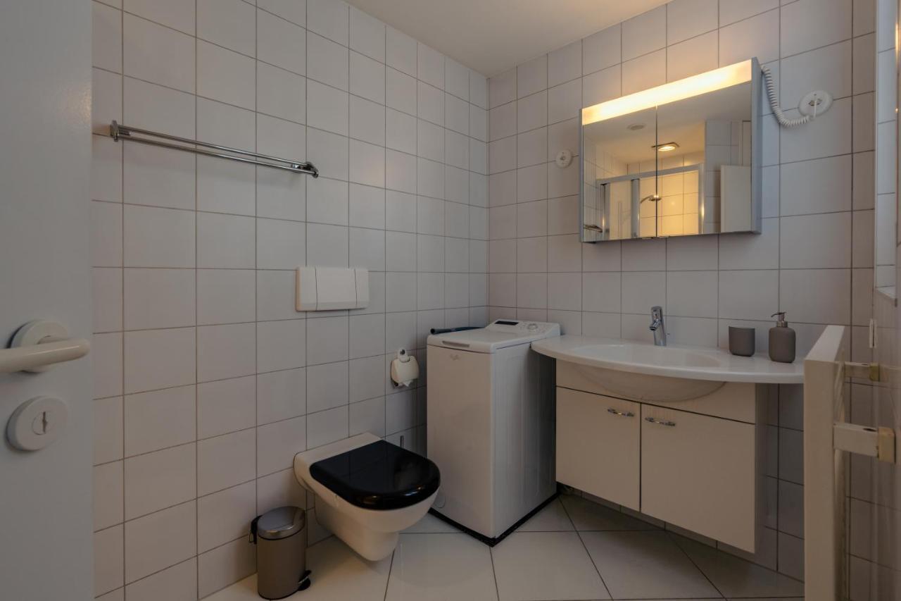 Apartment In The City Center With Free Parking Biel Exteriör bild