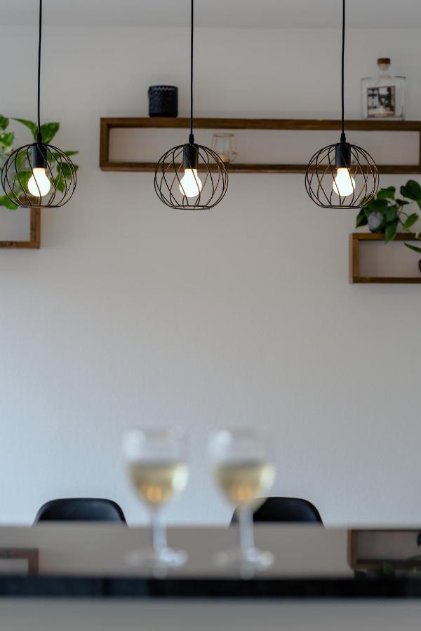 Apartment In The City Center With Free Parking Biel Exteriör bild