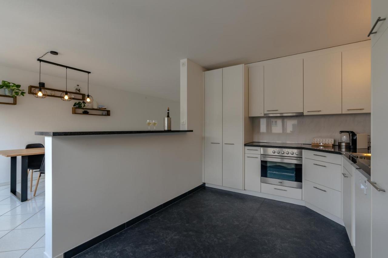 Apartment In The City Center With Free Parking Biel Exteriör bild