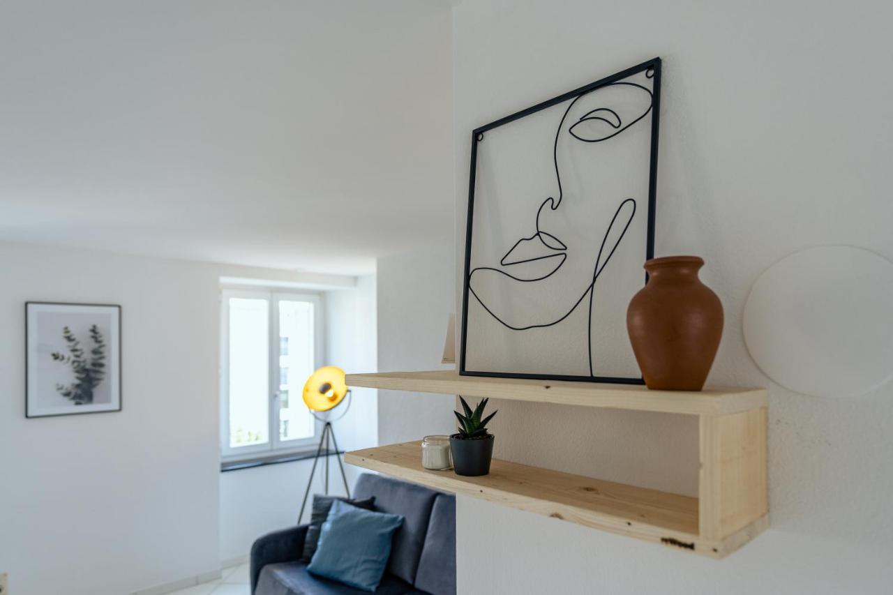 Apartment In The City Center With Free Parking Biel Exteriör bild